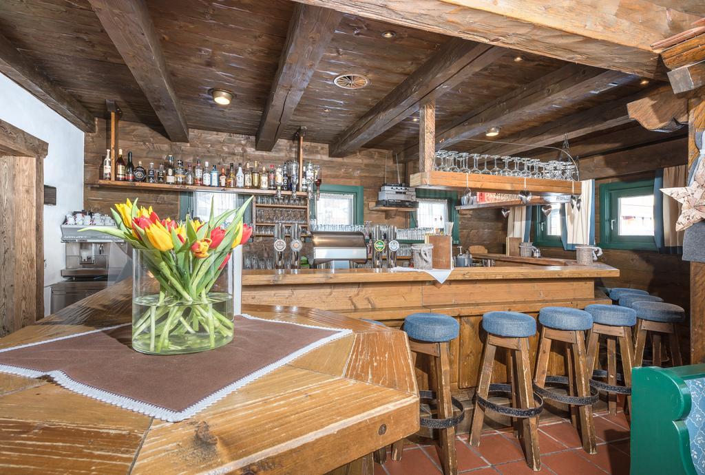 Pension Restaurant Dorfalm Leogang Eksteriør bilde