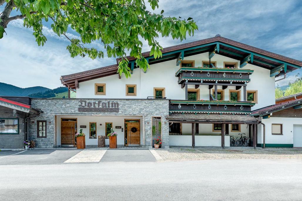Pension Restaurant Dorfalm Leogang Eksteriør bilde